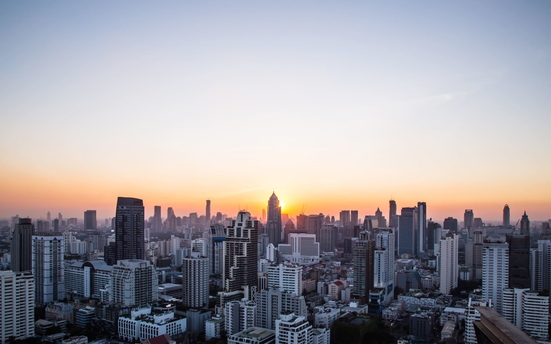 gratte-ciel-Johannesburg-coucher-soleil